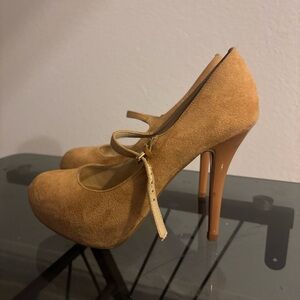 Sergio Zelcer Red Bottom Tan Suede Heels